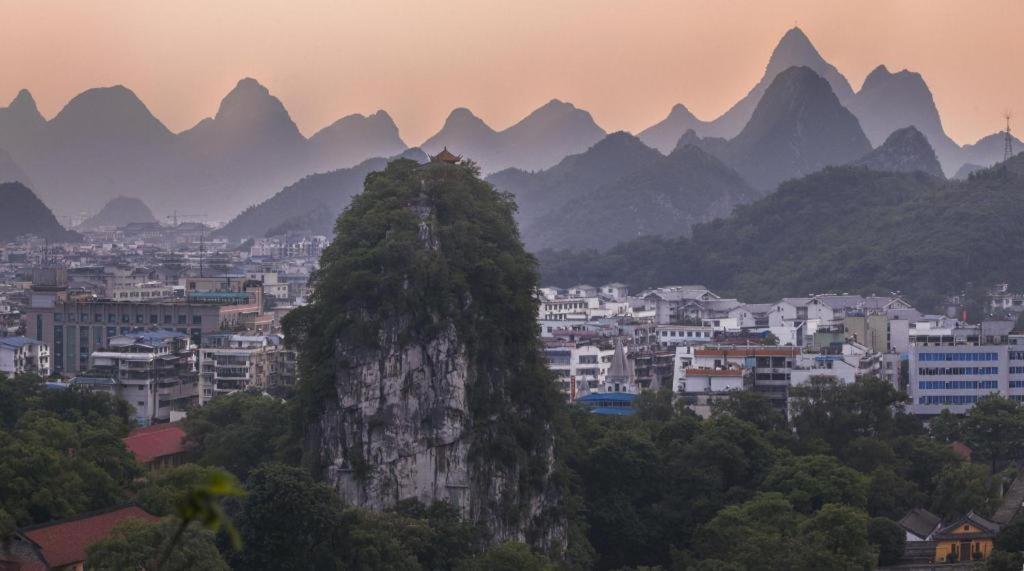 Guilin Sky Palace Hotel Exterior foto